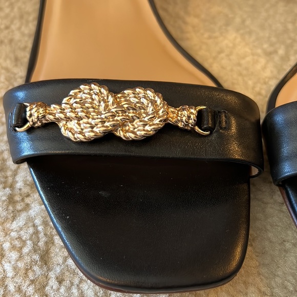 New Talbots Black Leather Block Heel Sandals Size 10 1/2 Medium - Picture 2 of 6